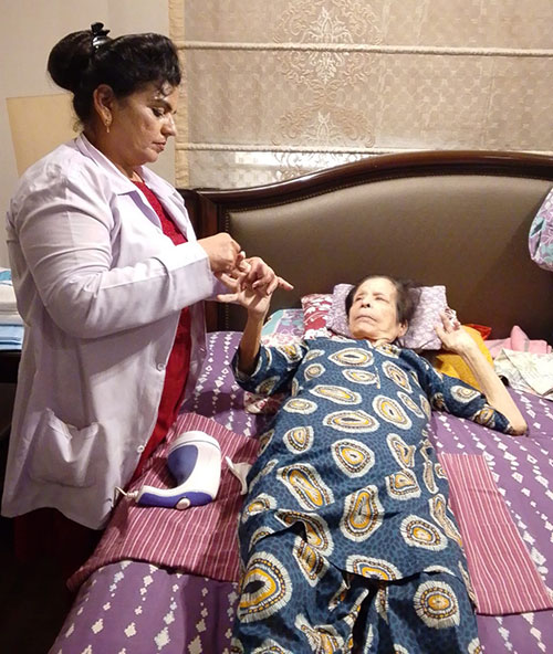 Female nurse for home care in karachi